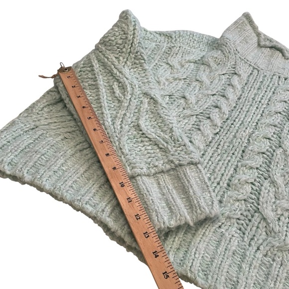 Anthropologie Chunky/Cable Knit Sweater Light Mint Green-Crop-Oversize-Medium - Picture 5 of 11